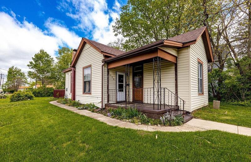 Primary Photo - 330 W Withrow St