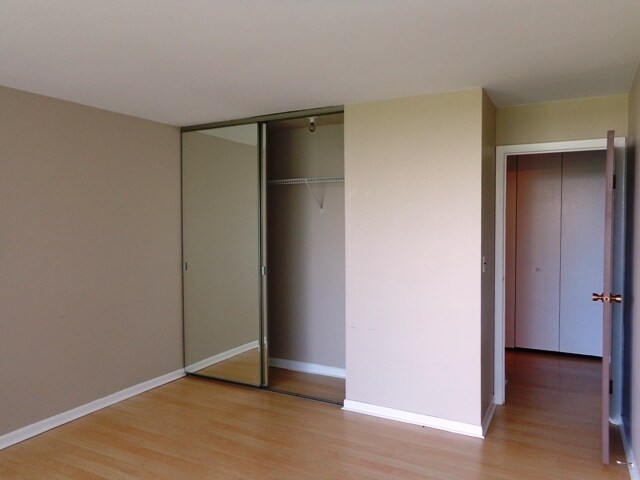 Foto del edificio - 5810 Oakwood Dr