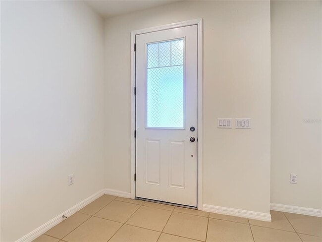 Building Photo - 2437 Varenna Loop