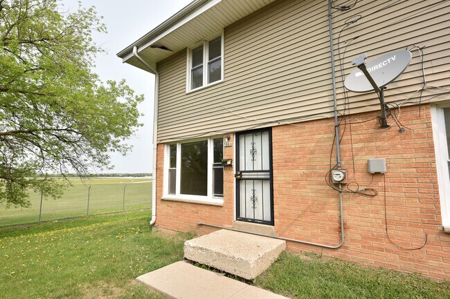 Building Photo - 5149 N 91st St