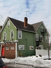 Building Photo - 53 Hassart St