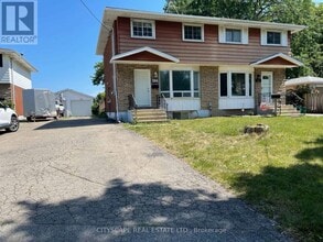 Building Photo - 594 Bunting Rd