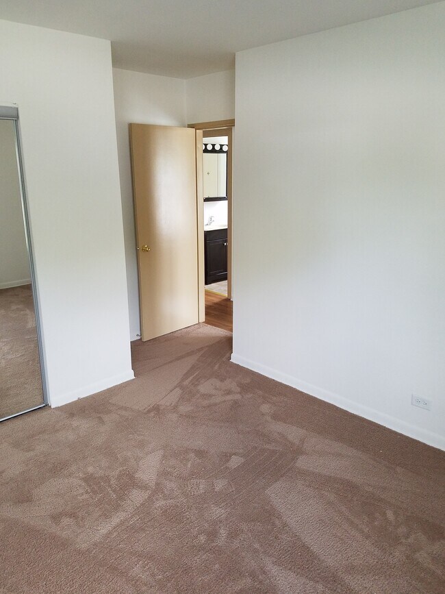 Burr Oak Apartments Lombard, IL