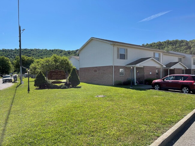 Building Photo - 2 BR 40% Abbie View