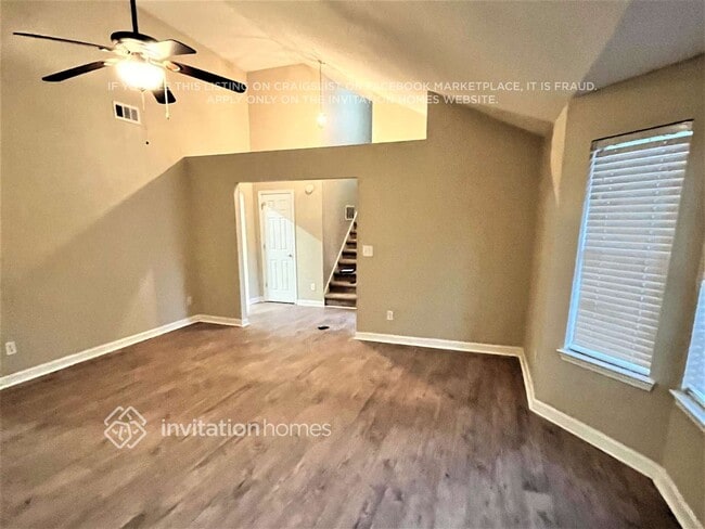 Building Photo - 6955 Greenfield Ln