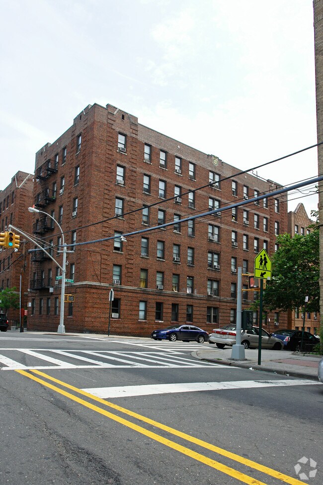 3204 Kingsbridge Ave Bronx, NY 10463 Rentals Bronx, NY
