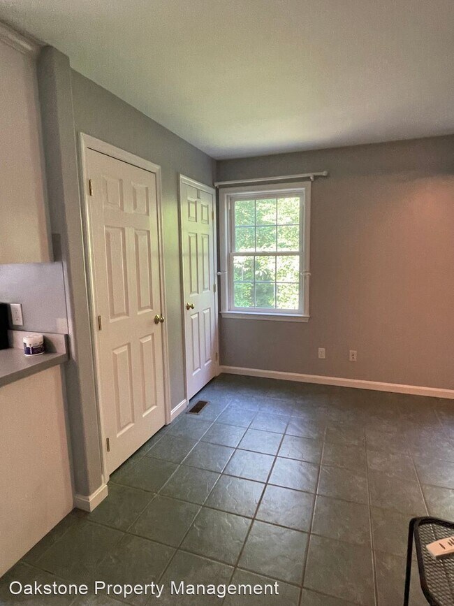 Building Photo - 1 br, 1 bath House - 10125 Alden Rd.