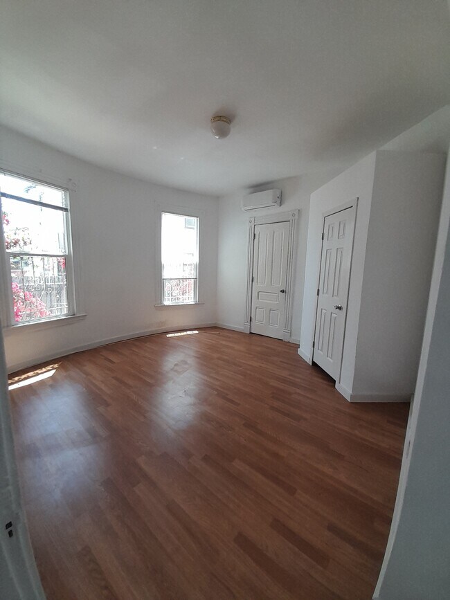 Foto del edificio - 2644 Orchard Ave