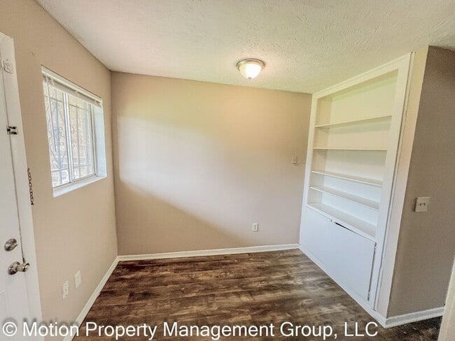 Building Photo - 3600 Indian Creek Way