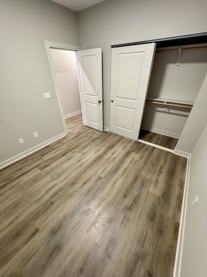 Foto del edificio - 8679 Golden Ln