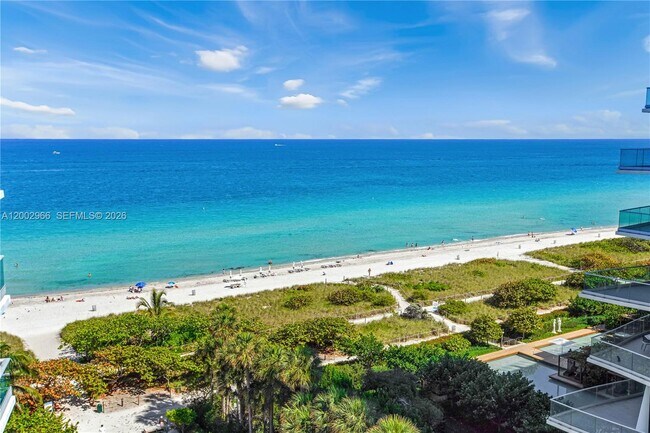 Foto del edificio - 9401 Collins Ave