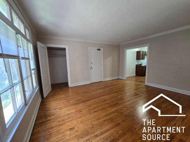 Foto del edificio - 1454 Oak Ave