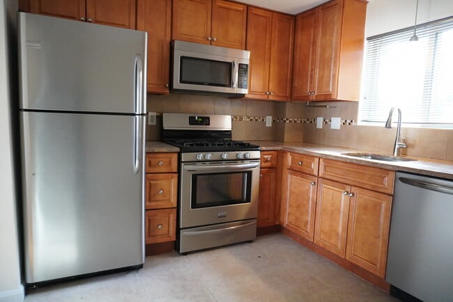 Foto del edificio - 33 Oxford Cir