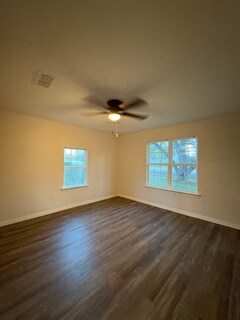 Foto del edificio - 2334 W Denman St