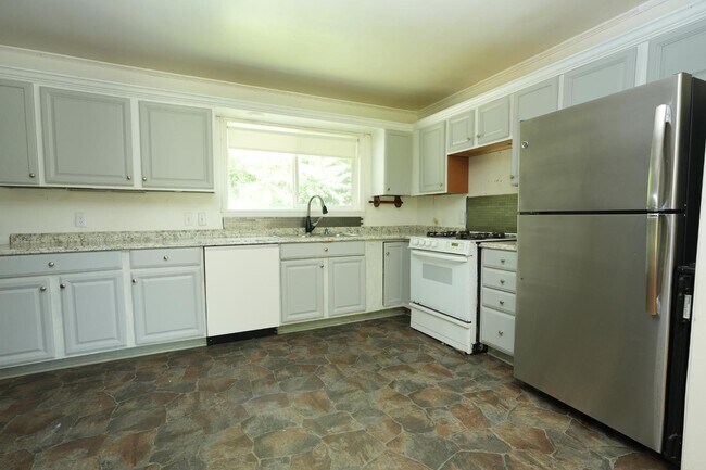 Foto del edificio - 2912 Cedarhurst Dr