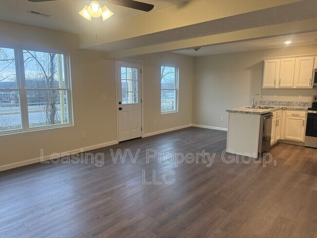 Foto del edificio - 67 Christian Ct