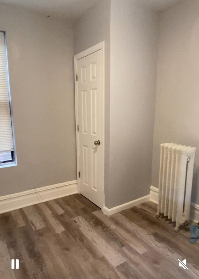 Foto del edificio - 308 60th St