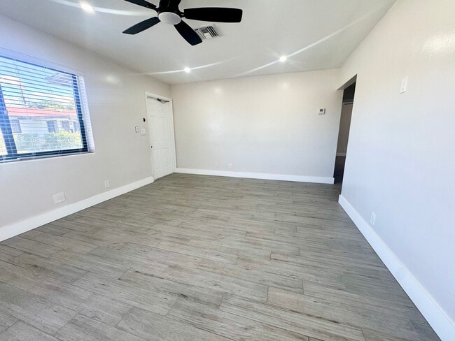 Foto del edificio - 412 SW 27th Terrace