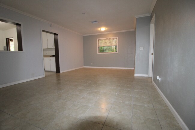 Foto del edificio - 458 Ave D SE