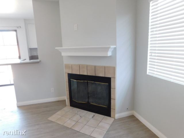 Foto del edificio - 2 br, 2 bath Condo - 4267 Winona Avenue 6