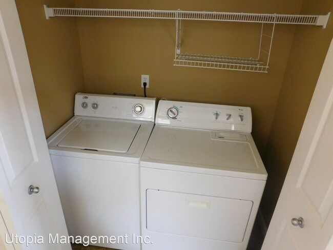 Foto del edificio - 3 br, 3.5 bath House - 830 NW Council Drive