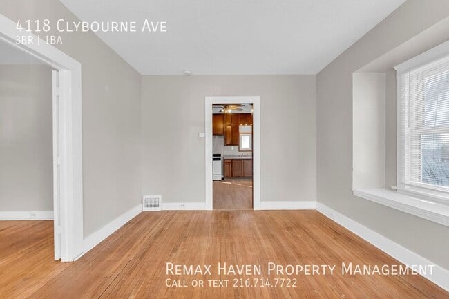 Foto del edificio - 4118 Clybourne Ave