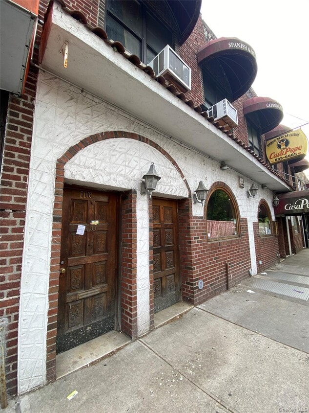 Primary Photo - 116 Bay Ridge Ave