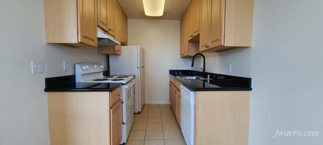 Foto del edificio - 1725 Taylor St