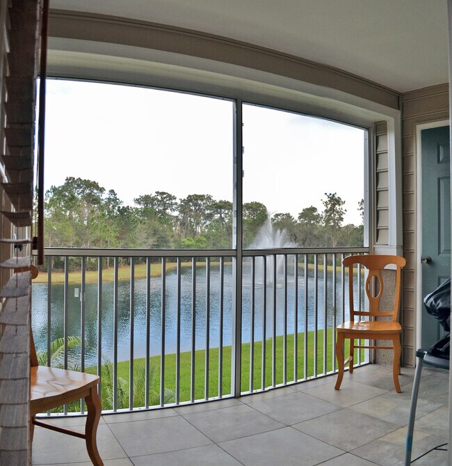 Foto del edificio - 7615 River Oak Run