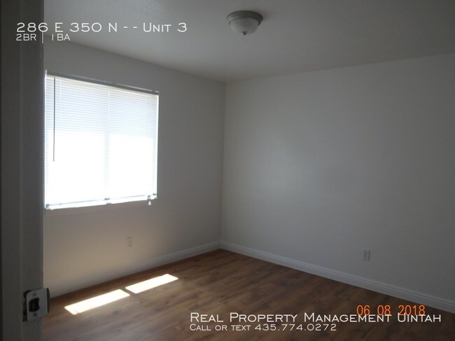 Building Photo - 286 W 350 N