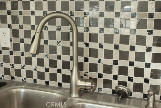 Foto del edificio - 3343 Tannencrest Dr