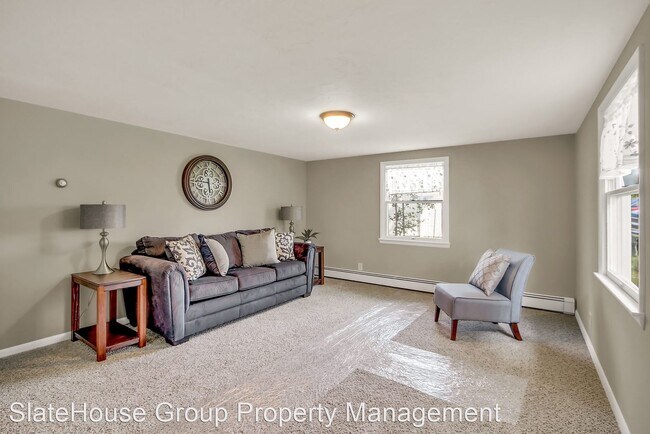 Foto del edificio - 3 br, 1 bath House - 55 Breckenridge St