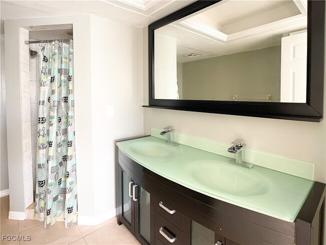 Foto del edificio - 1156 SW 47th Terrace