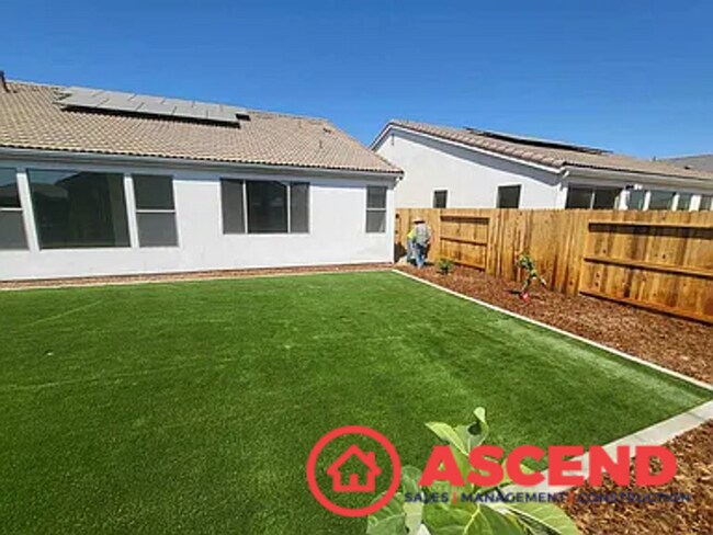 Foto del edificio - Newly-Built Lennar Home In Southwest!