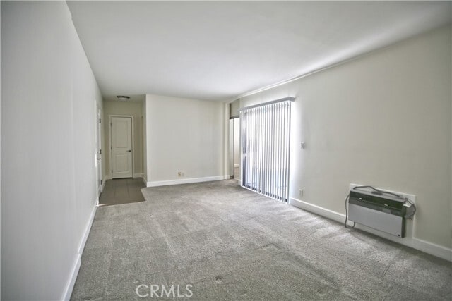 Building Photo - 10982 Roebling Ave