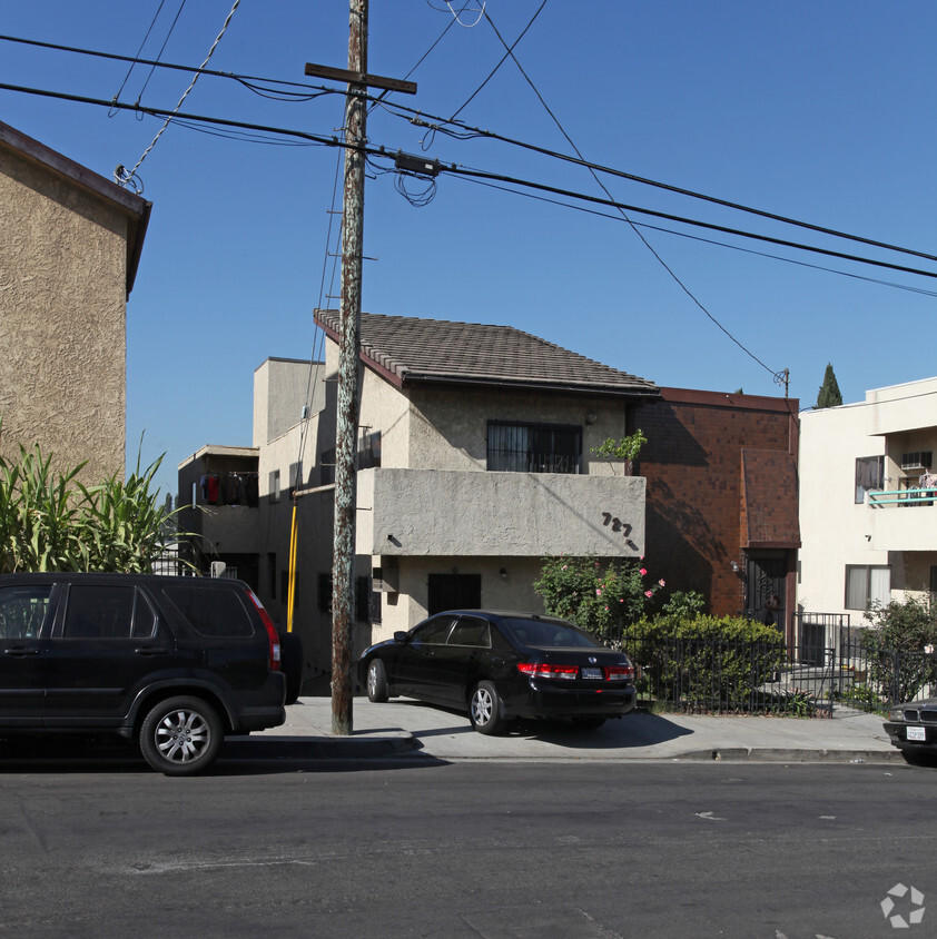 Building Photo - 727 Bunker Hill Ave