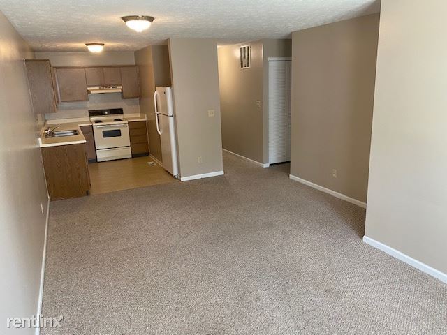 Foto del edificio - 2 br, 1 bath Duplex - 5B Stevens Drive 5A