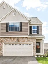 Building Photo - 558 Brook Shire Ct