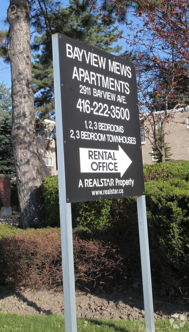 Building Photo - Bayview Mews