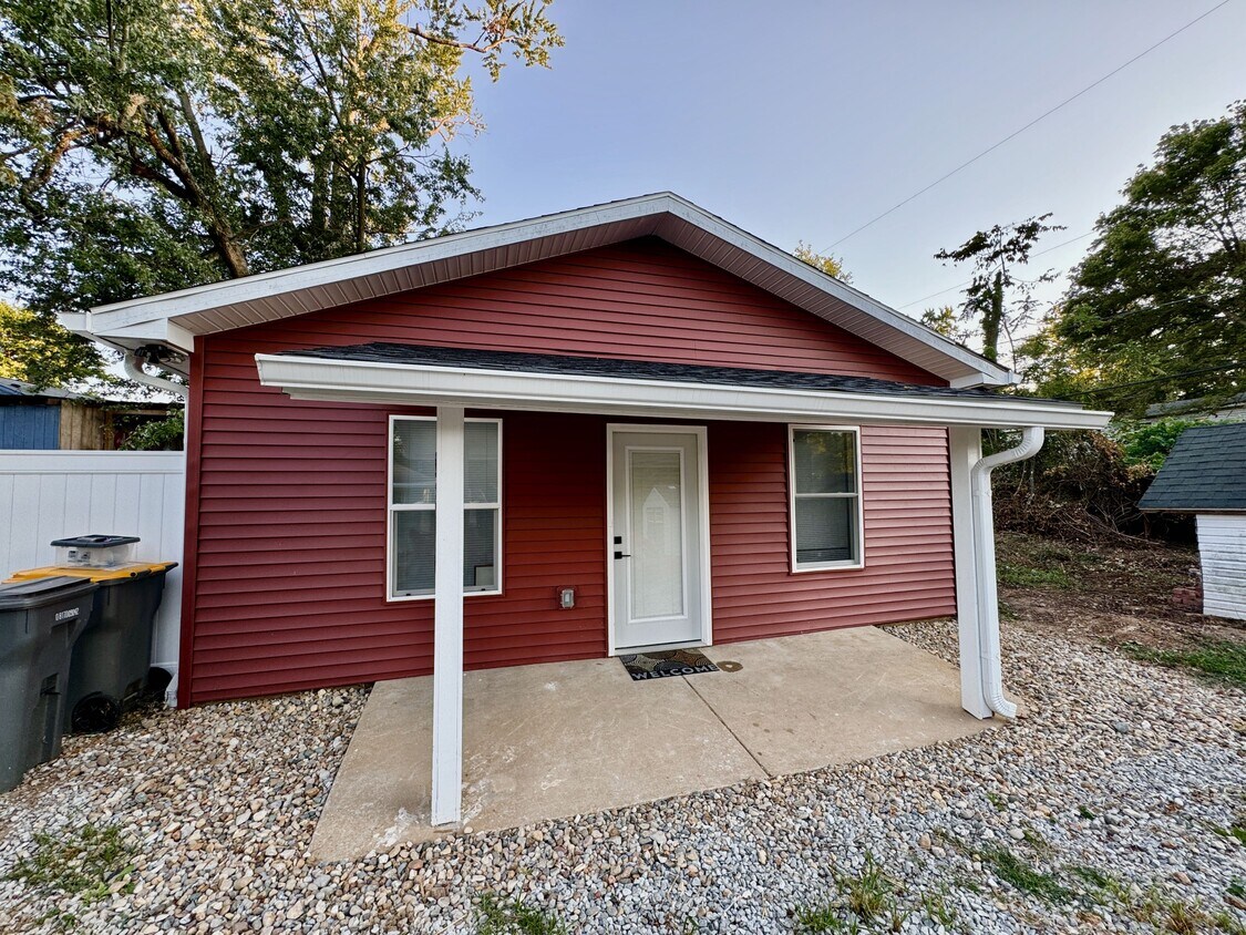 Photo - 2610 S Bryan St (Bloomington, IN)