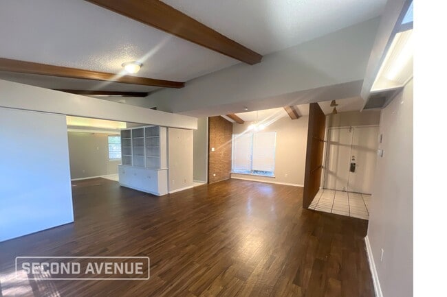 Building Photo - 3347 Navajo Pl