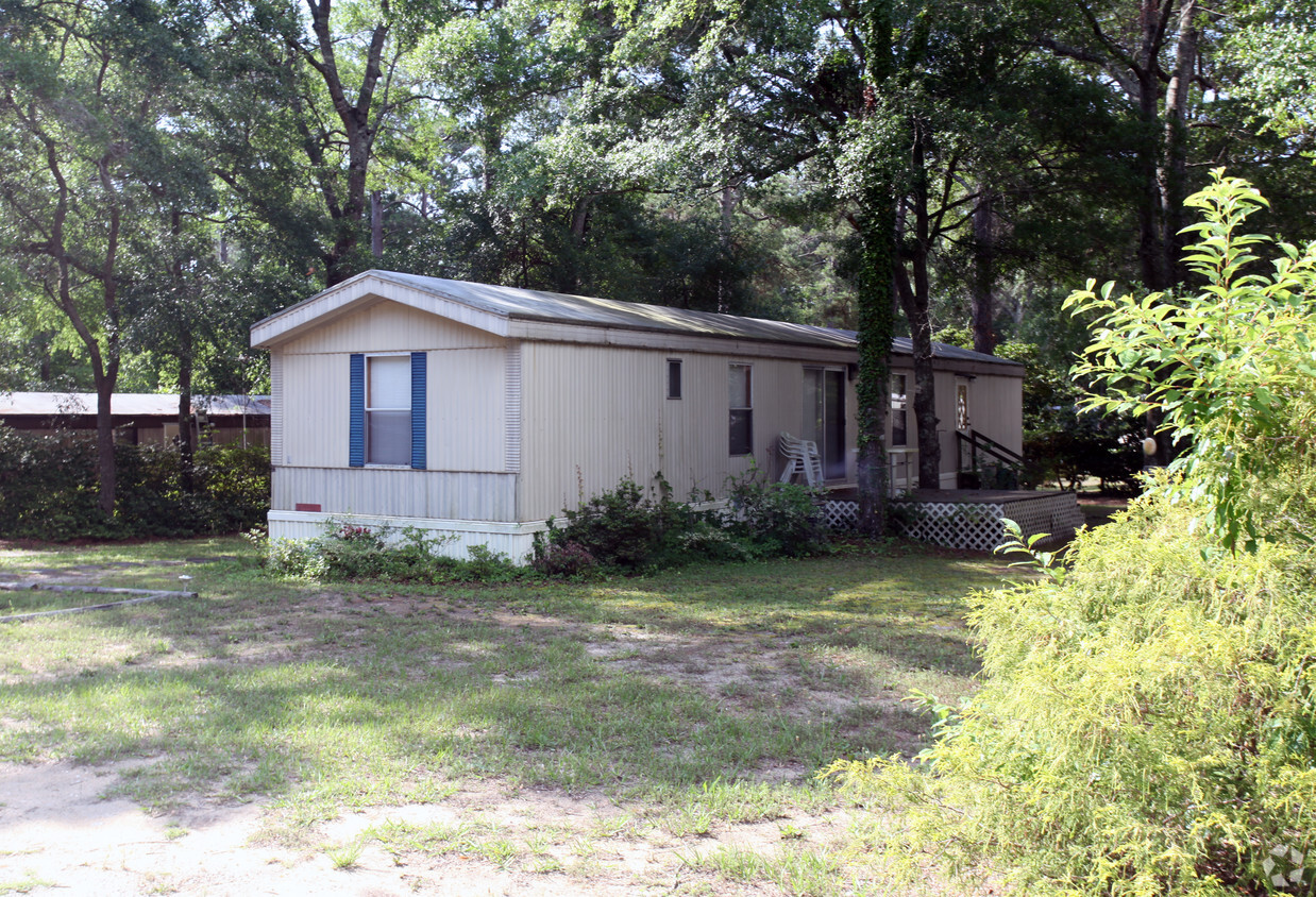 Primary Photo - Oak Hill Mobile Home Park