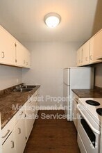 Building Photo - 4280 Quentin Ave