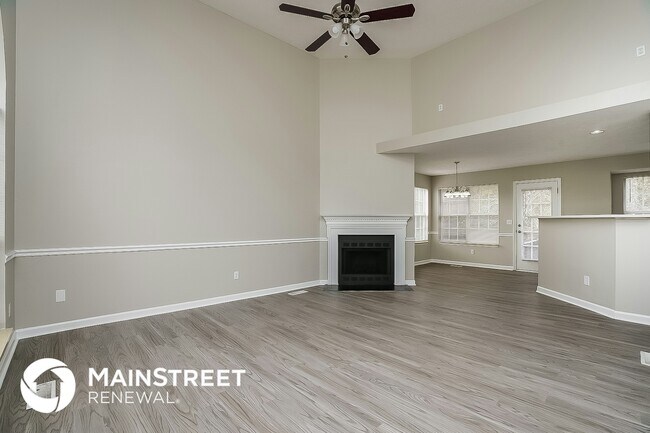 Building Photo - 1705 Pine Crest Ct