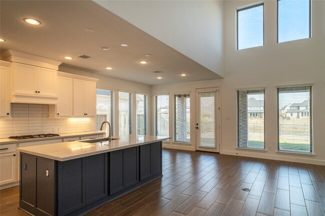 Building Photo - 29856 Smoky Ridge Rd