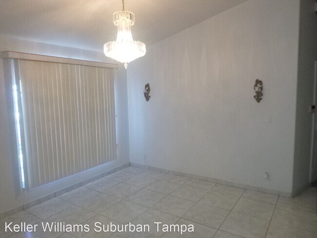 Building Photo - 3 br, 2 bath House - 822 Birdie Way