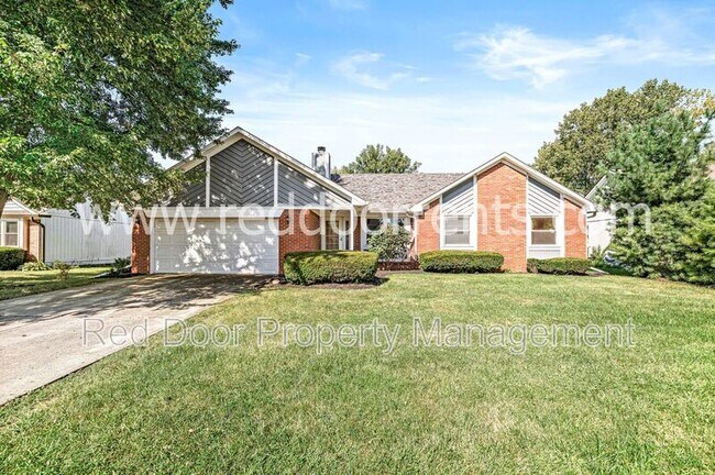 Foto del edificio - 7608 Davis Ln