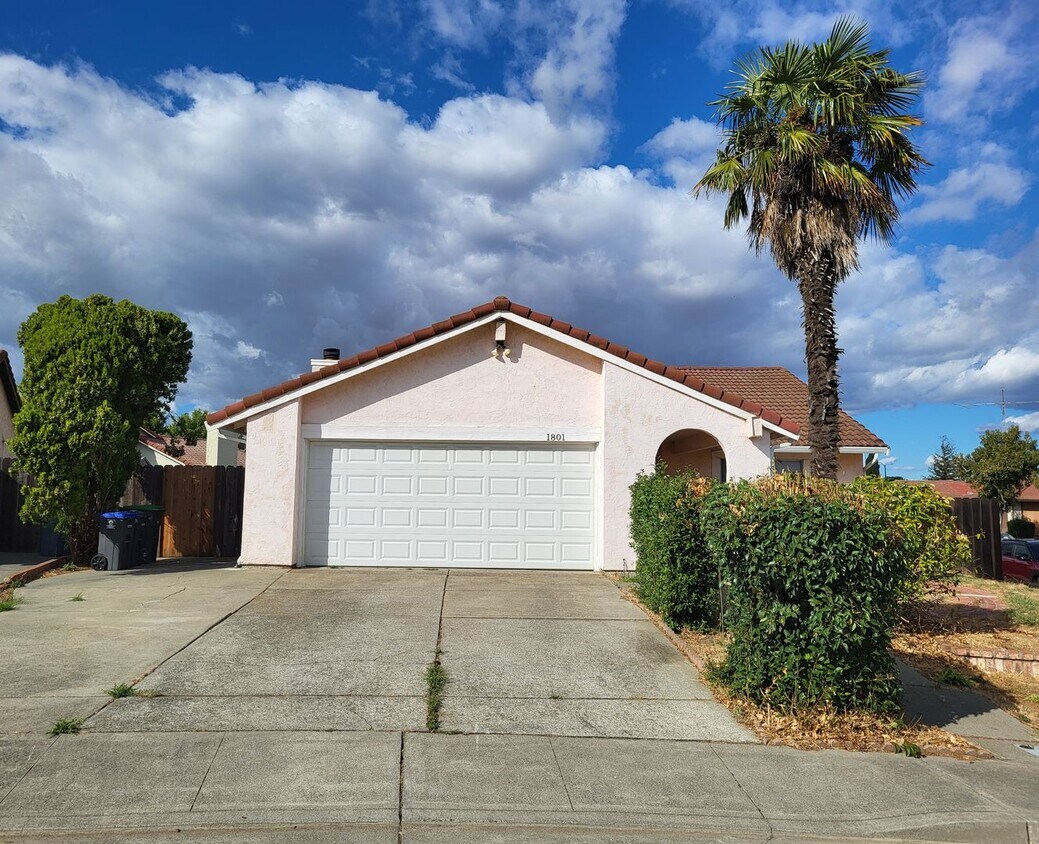 Foto principal - Charming Court home