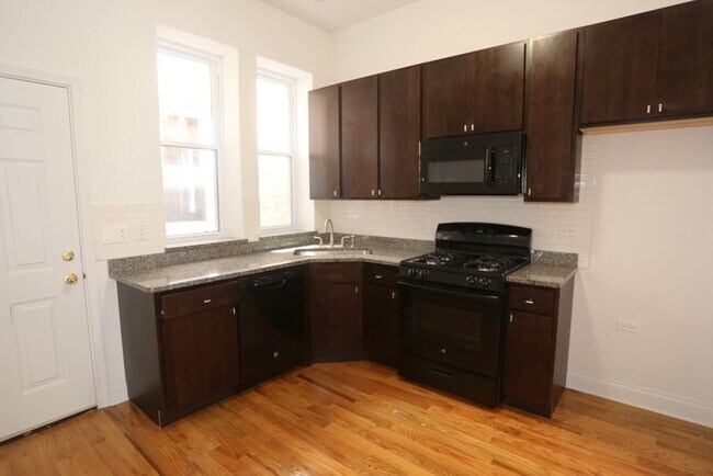 Foto del edificio - 1706 W Sunnyside Ave