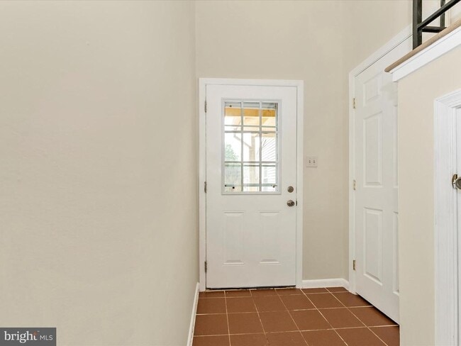 Building Photo - 5803 Oleander Pl